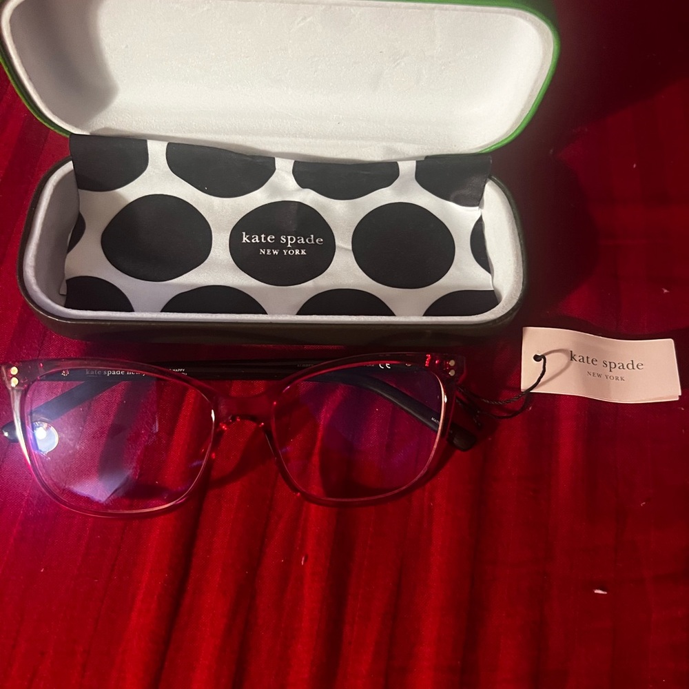 Kate Spade - Picture 3 of 3